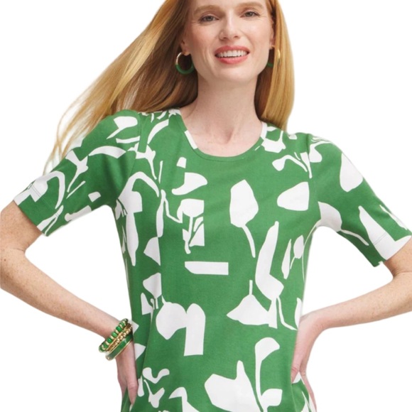 Chico's Tops - NWT Chico’s Green/White Abstract Everyday Elbow Sleeve Tee
